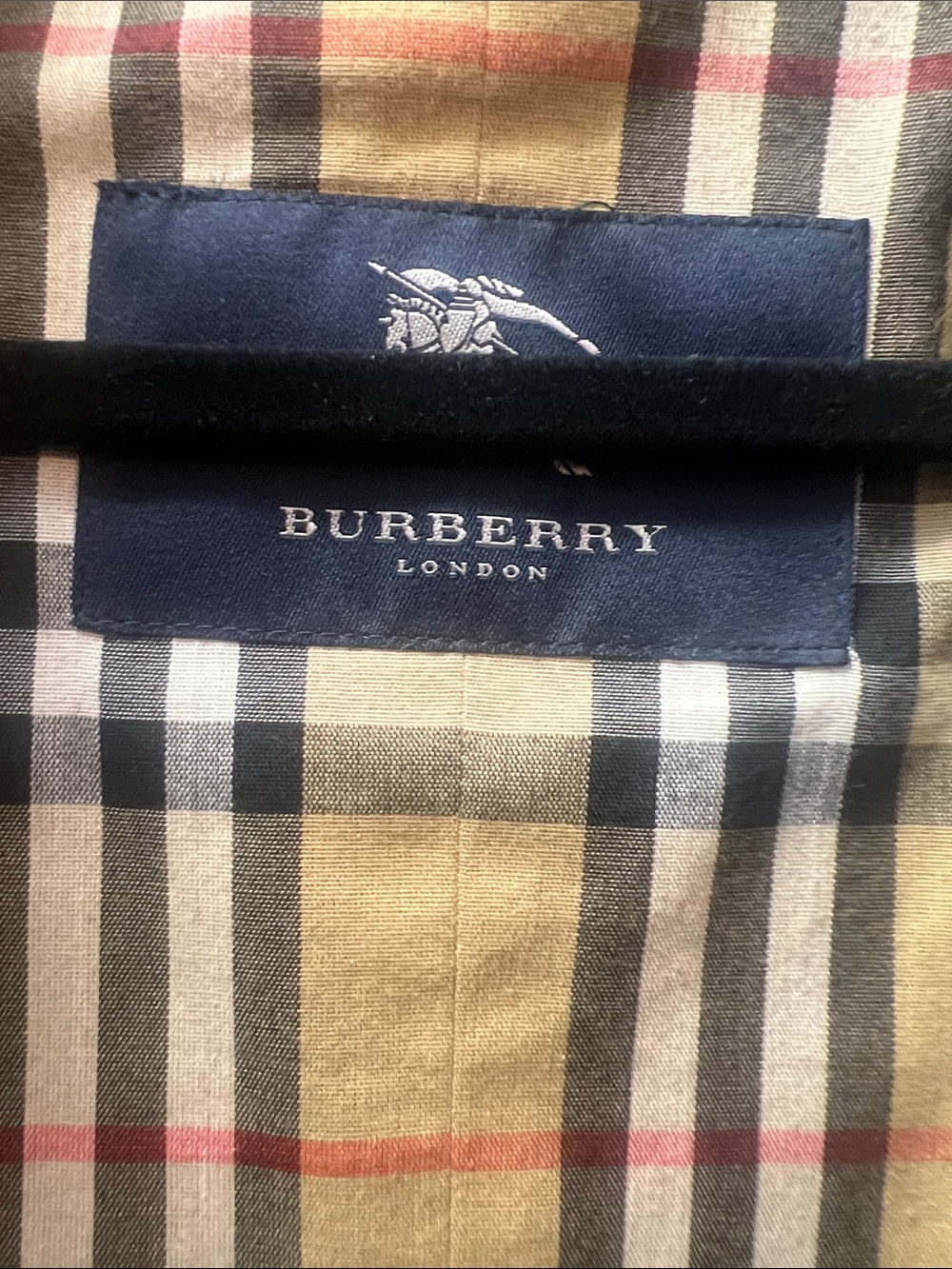 Burberry Heritage Waterloo Trench Coat Black EUC M 50” duster trench coat - Picture 7 of 14